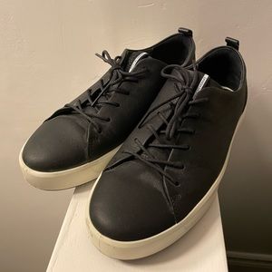 Brand new Ecco Black Sneakers 38